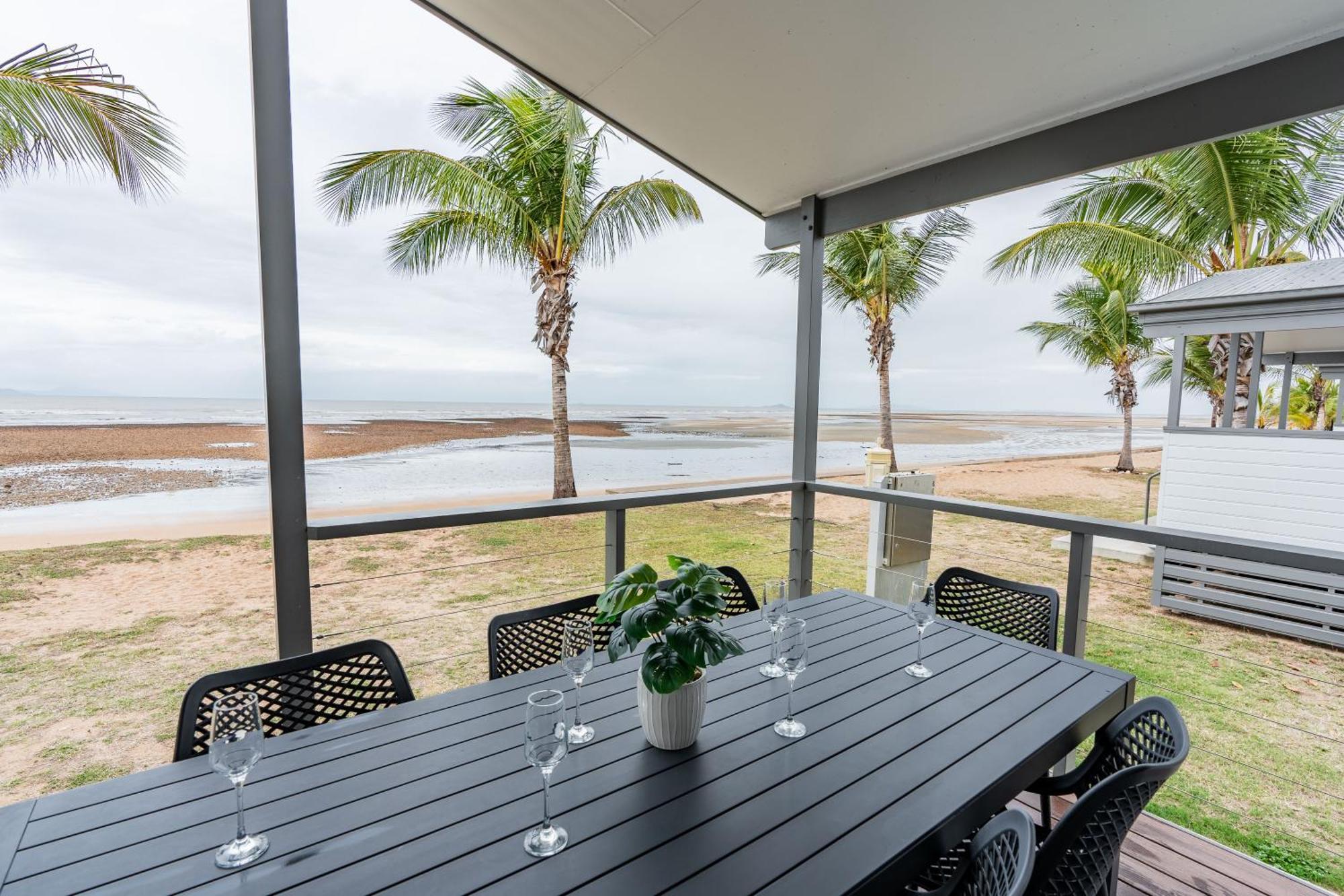 Tasman Holiday Parks - Rollingstone Exterior foto